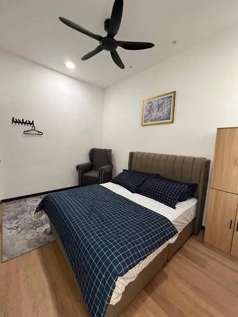 Tatil Evi Homestay Al-Huda Bayan Lepas Malezya